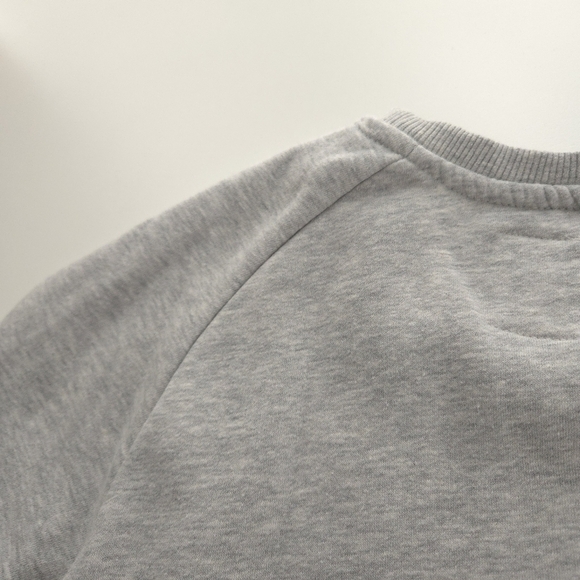 Levi's Youth Crewneck Sweatshirt size L (10-12) - Picture 14 of 14